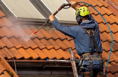 Démoussage et hydrofuge de toiture à Rammersmatt